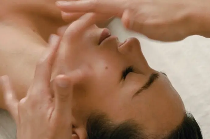 massage soin visage